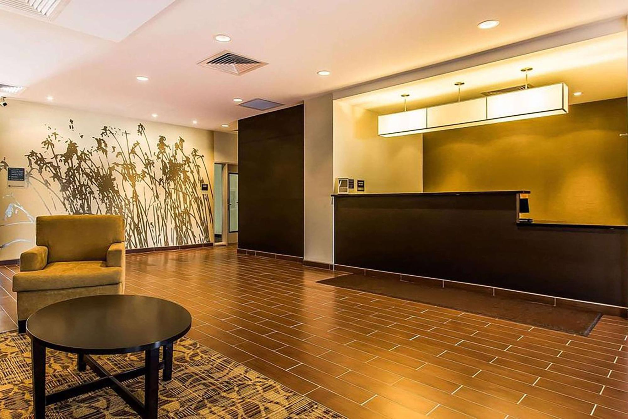 Wingate By Wyndham Jonesboro Hodge Hotel Екстериор снимка