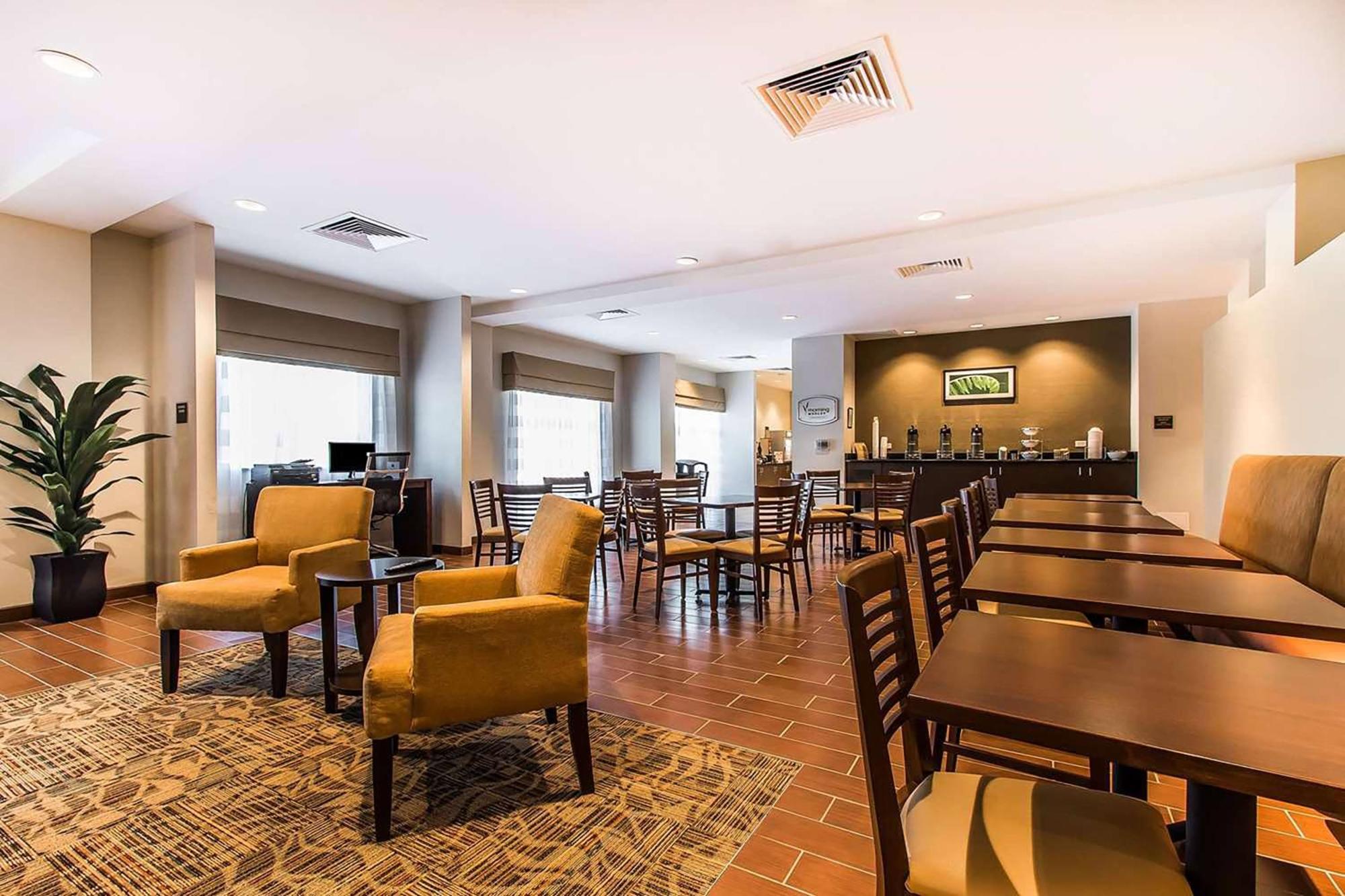 Wingate By Wyndham Jonesboro Hodge Hotel Екстериор снимка